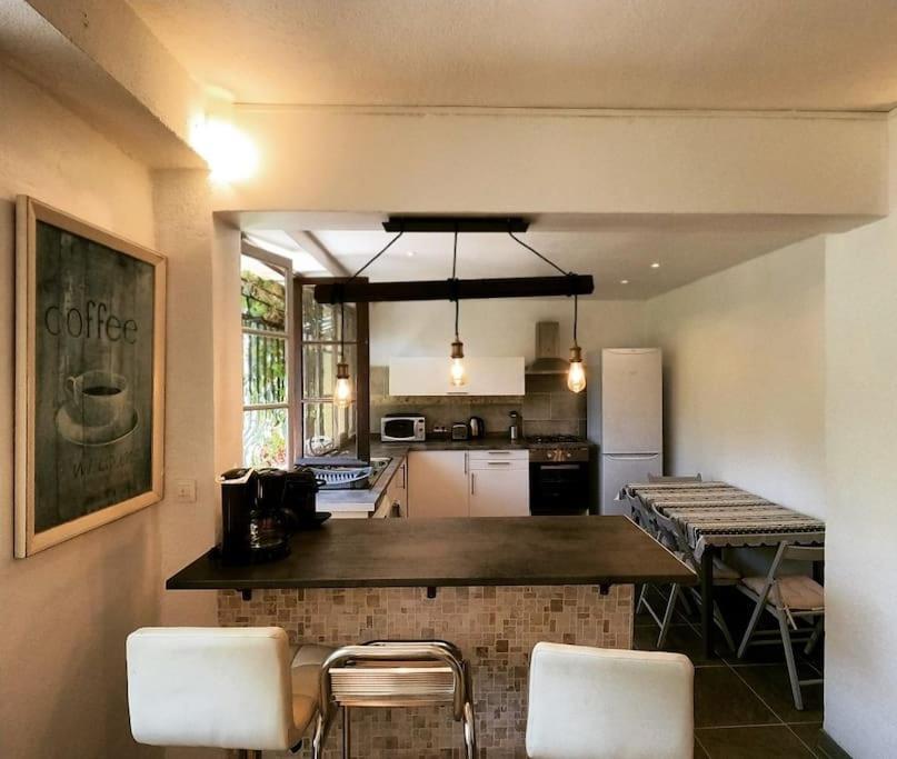 Charmant Rez De Villa Climatise Renove, 90M2 Avec Parking Cassis Eksteriør bilde