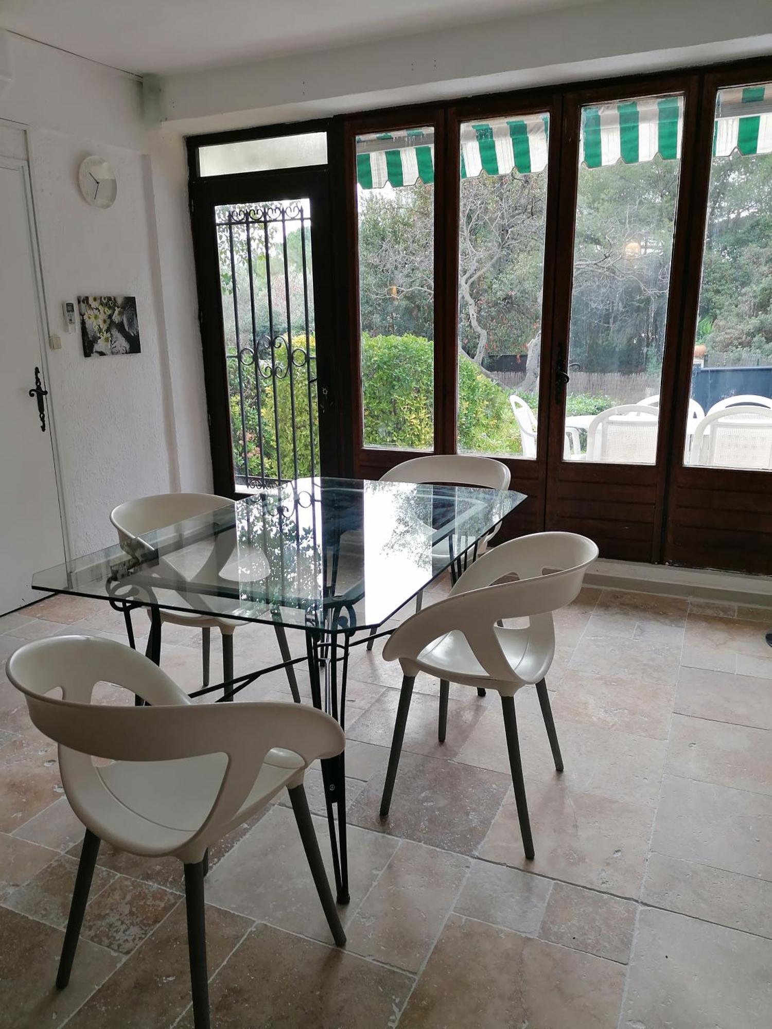 Charmant Rez De Villa Climatise Renove, 90M2 Avec Parking Cassis Eksteriør bilde